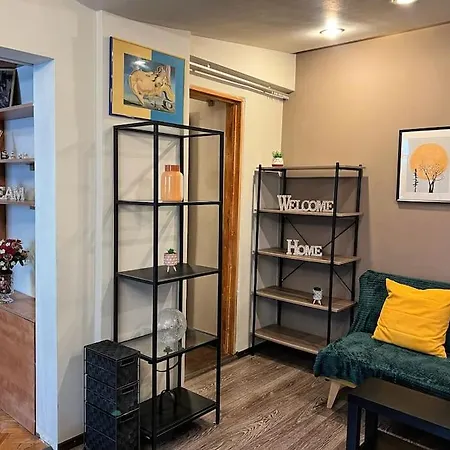 Apartment Yellow Story Downtown